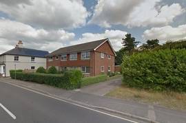 Ashtead Removal Van Service KT21