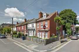 Cricklewood Removal Van Services NW2