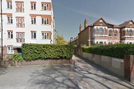Peckham Rye Man with a Van Company SE15