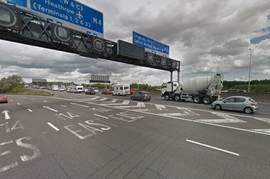 Heathrow House Moving Company TW6